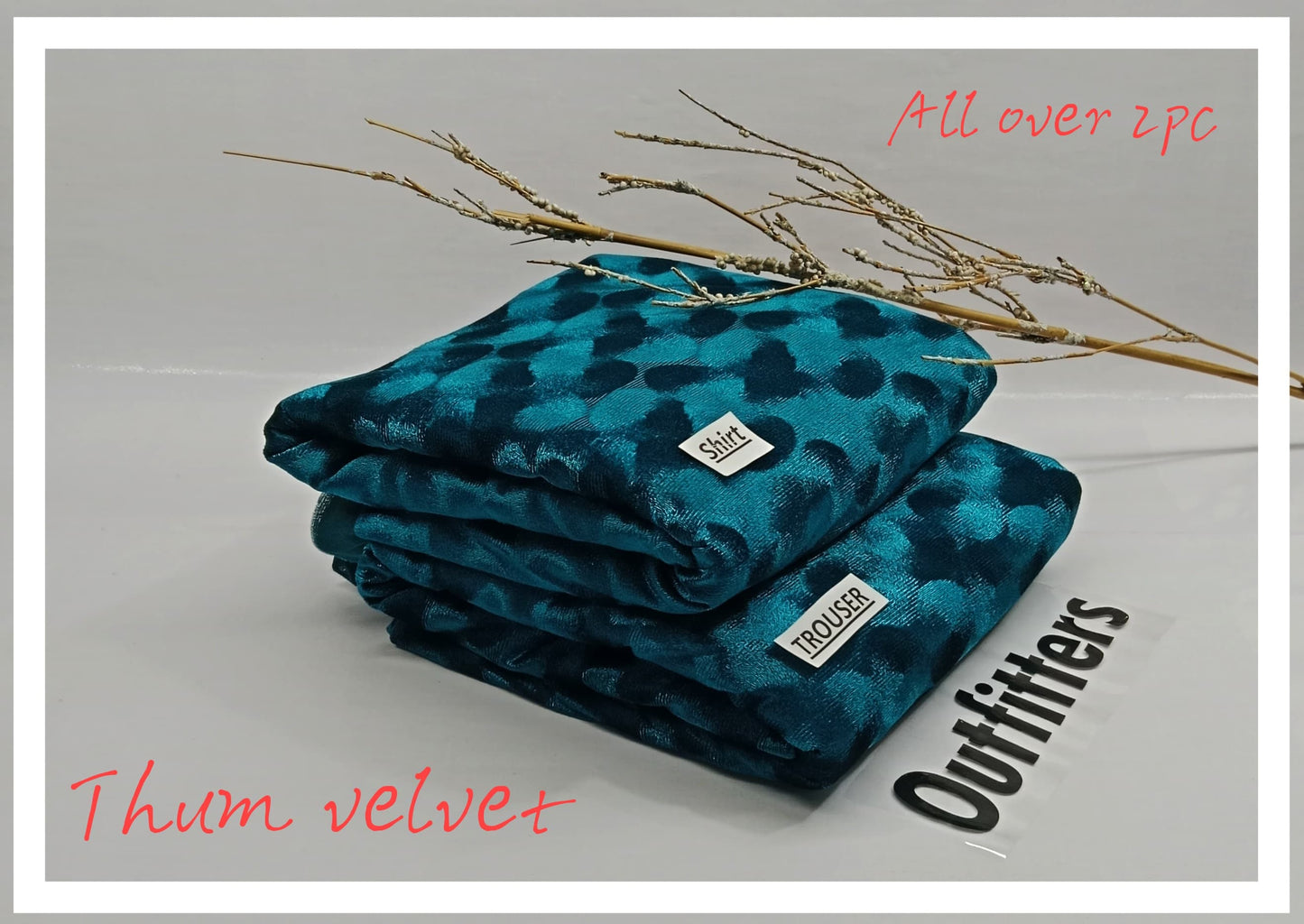 ❄️WINTER COLLECTION ❄️_*outfitter*
*Thum velvet all over 2pc