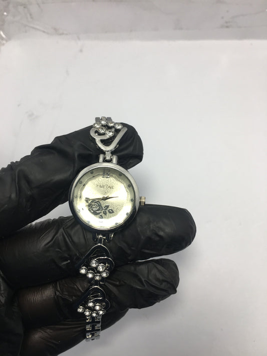Time One ladies watch