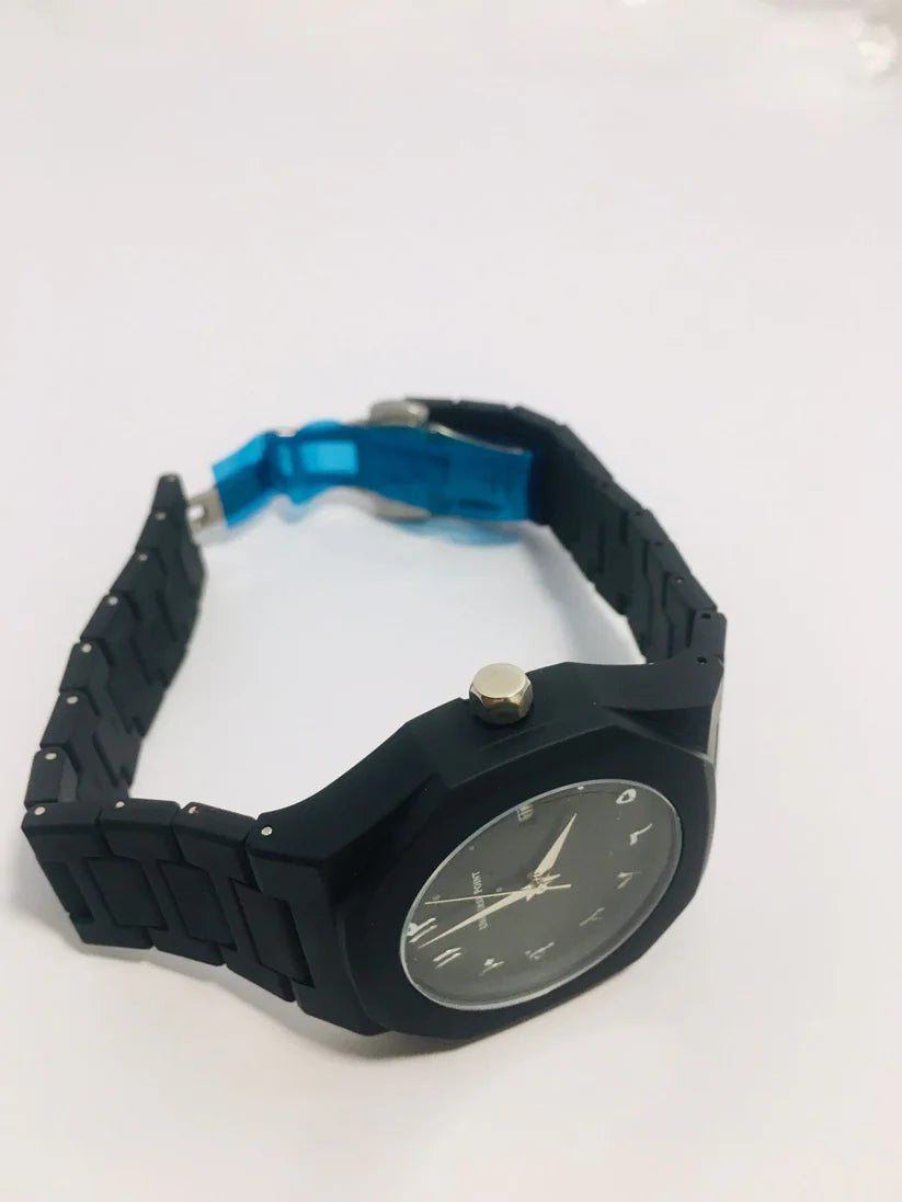 Arabic Aura Watch