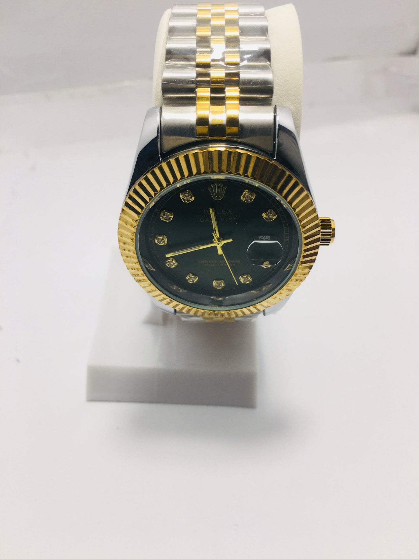 ROLEX OYSTER PERPETUAL TRUETONE Green Dial with Date
