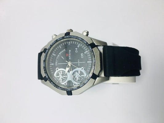 Qurtaz Only the Brave watch black starp